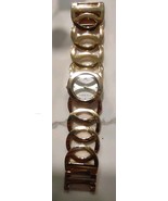 Ladies Gold Tone Watch Interlocking Circles New Battery - $17.42 CAD