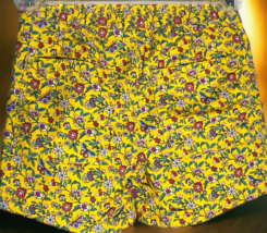 Gap Girls Yellow Floral Print Midi Shorts Size 8 Regular 5 Pockets - $7.84