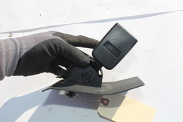 2002-2006 MINI COOPER S REAR SEAT CENTER DUAL SEAT BELT BUCKLE LATCH K401 image 2