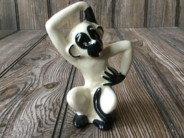 Vintage Ceramic Arts Studio Pottery Monkey Getting Bug Ceramic Figurine - £26.22 GBP