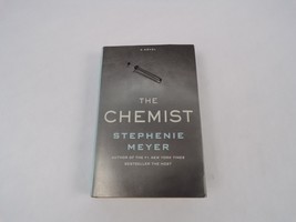A Novel The Chemist Stephenie Meyer Author Of The #1 New York Times - £15.97 GBP