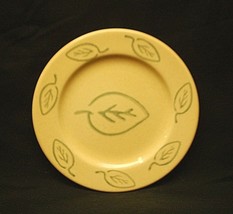 Classic Italia Leaf by Pier 1 8-3/8&quot; Salad Plate Green Leaves on Cream Body - £11.59 GBP