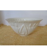 LENOX BONE CHINA DORIC BOWL 8.75&quot; WITH TAG DISPLAY ITEM SHOWCASE KEPT MINT - $33.88 CAD