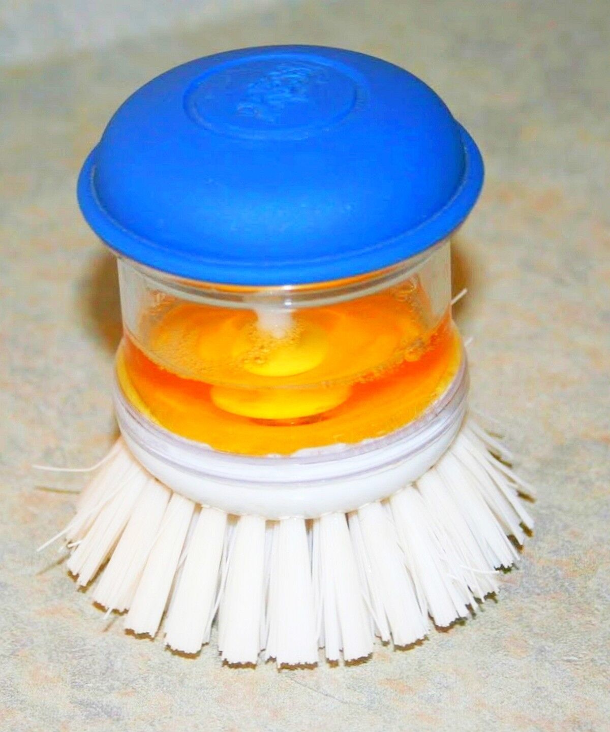 Dish Scrub Brush Liquid Soap Dispenser fAsT Scrubbing push button HAYCO ... - $14.32