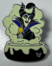 Disney Sleeping Beauty Maleficent Cauldron Glow 2007 Pin - £8.71 GBP