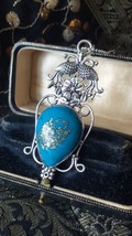 Vintage 1990-s 925 Silver Large Persian Turquoise Pendant on 18 inch Chain. - $1,300.38 MXN