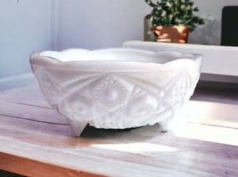 Vintage McKee Kemple Milk Glass TOLTEC Prescut 3-Toed 7&quot; Dip Bowl Candy ... - £7.73 GBP