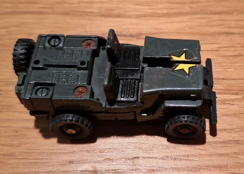 1983 GoBots Geeper Creeper Jeep, Bandai, Transformer-type robot, used Renegade Item image 2