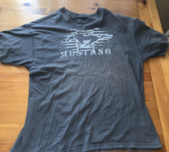 Ford Mustang Shirt Mens XL Black Short Sleeve Graphic Logo Horse Muscle Car - £9.48 GBP