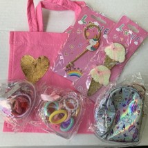 Girls Valentine’s Favors Gift Set Key Chain Unicorn Coin Purse Hair Ties &amp; Clips - £11.45 GBP