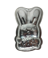 Vtg Midwestern Home Products Easter Bunny Rabbit Cake Pan - $18.98 CAD