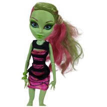 Monster High Venus McFlytrap Doll Coffin Bean Coffee Pink Green Girl 11 inch - £31.95 GBP