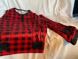 Woman&#39;s Christmas Plaid Red &amp; Black Pajama 2 pc Set Shirt Top and Pants Sz Large - £18.16 GBP