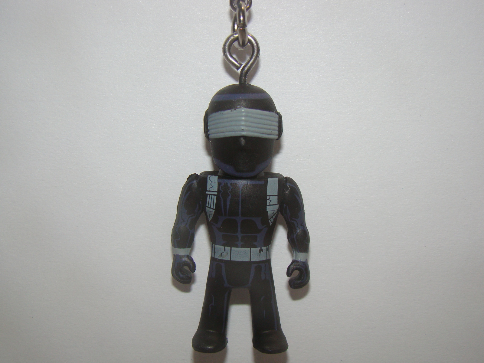 Kidrobot - TRANSFORMERS VS G.I. JOE - VINYL KEYCHAIN SERIES -  SNAKE EYES - $15.00