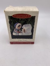 Hallmark Keepsake Ornament Collector&#39;s Series Frosty Friends Dog in Igloo House - £9.63 GBP