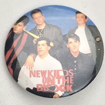 New Kids On The Block Pin NKOTB Vintage 90s Boy Band Group - £7.83 GBP