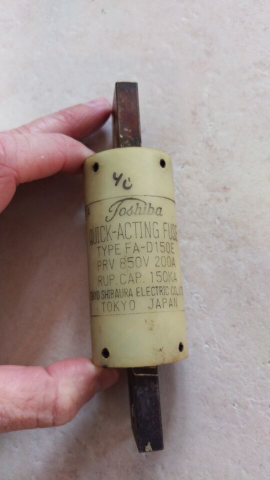 Vintage Toshiba Quick Acting Fuse type - FA-D150E  / PRV- 850V  200A 150KA - $30.39