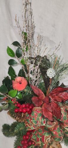 Wood Sleigh Holiday Christmas Centerpiece Decoration Holly Cardinal Pretty Item image 8