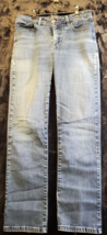 Lee Jeans Womens 10 Blue Denim Cotton Flat Front Straight Leg Pocket Classic Fit - $14.77