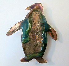 Vintage Copper Tone &amp; Enamel Penguin Brooch Pin - £11.58 GBP