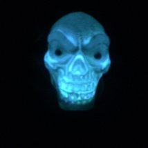 Gothic Shrunken Hanging Black Hooded Skull Flashing Lights Halloween Decoration - £3.11 GBP