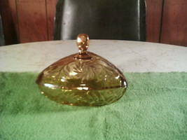 Vintage Amber Glass Triangular Candy/Nut Dish w/Lid Depression Era Unmarked - £20.09 GBP