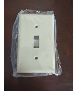 BOX CT 25 Cooper Ivory RESIDENTIAL 1-Gang Toggle Switch Plastic Wallplat... - £4.48 GBP