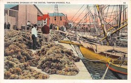 Unloading Sponges Boat Docks Tarpon Springs Florida 1920s postcard - £5.42 GBP
