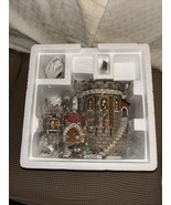 Dept 56 Heathmoor Castle 58313 Dickens&#39; Village Series with Box  - $784.29 MXN
