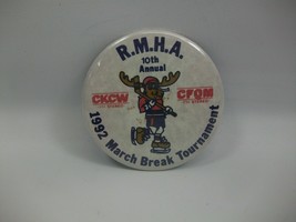1992 March Break Tournament Hockey Moose Skates 2.5&quot; Vintage Pinback Pin Button - £2.34 GBP