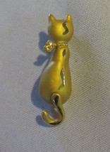 Rhinestone Gold Tone Cat Brooch With Dangle Moving Tail - £7.99 GBP