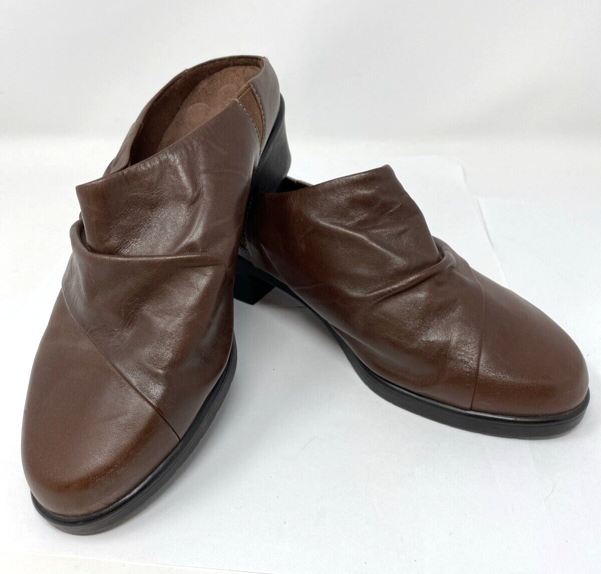 Walking Cradles Brown Leather Clogs Size 7WW - $33.24