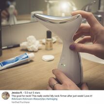 Red Light Therapy for Face &amp; Neck – LuxRenew LED Mask Light (630nm &amp; 850... - $350.61 MXN