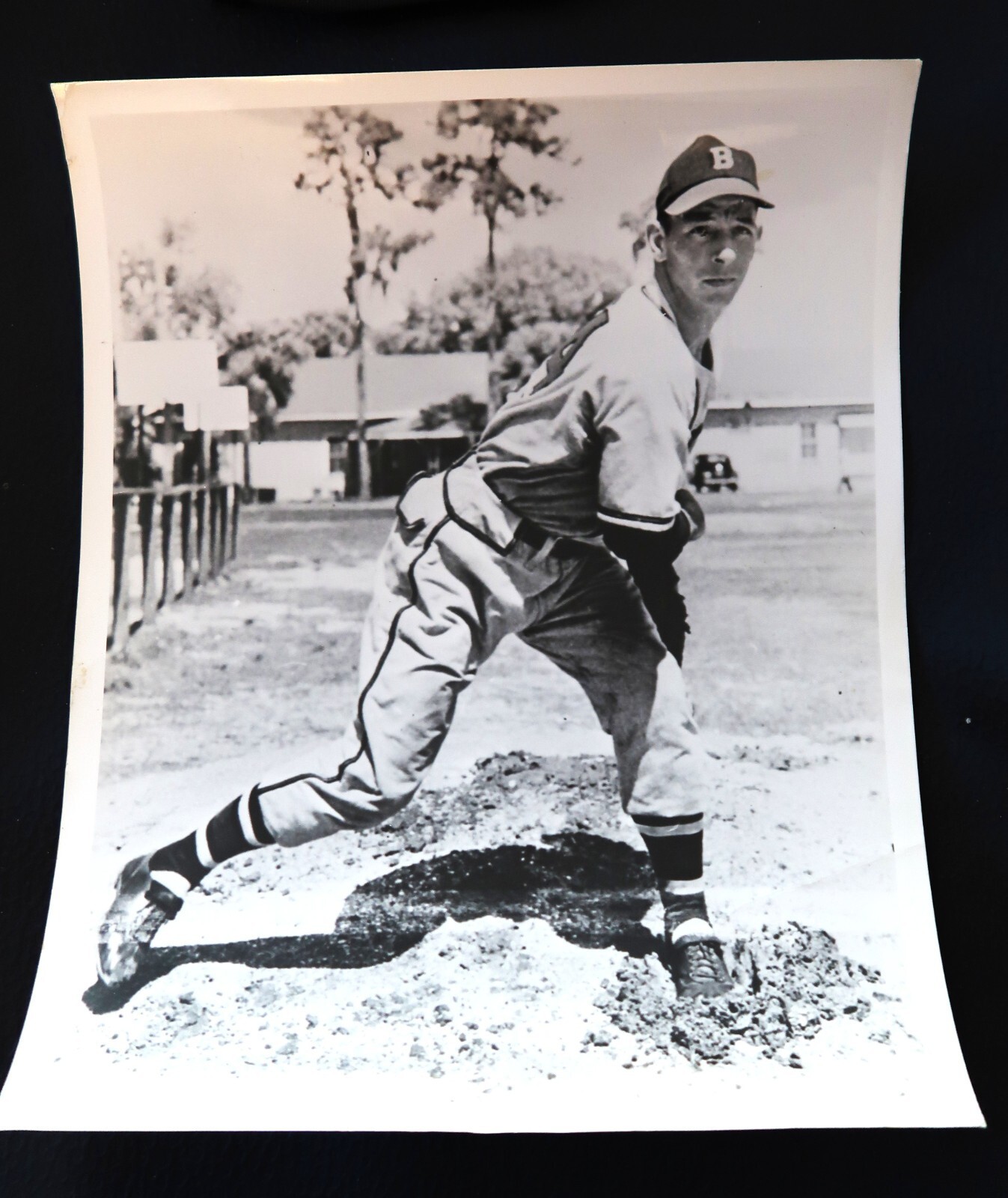 Vtg Photo Vern Bickford 8x10 MLB Boston Braves Baseball Americana MLB Pi... - £15.03 GBP