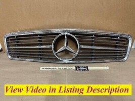 OEM 75 Mercedes 450SL W107 FRONT GRILL SURROUND WITH LOUVERS &amp; EMBLEM - £154.79 GBP
