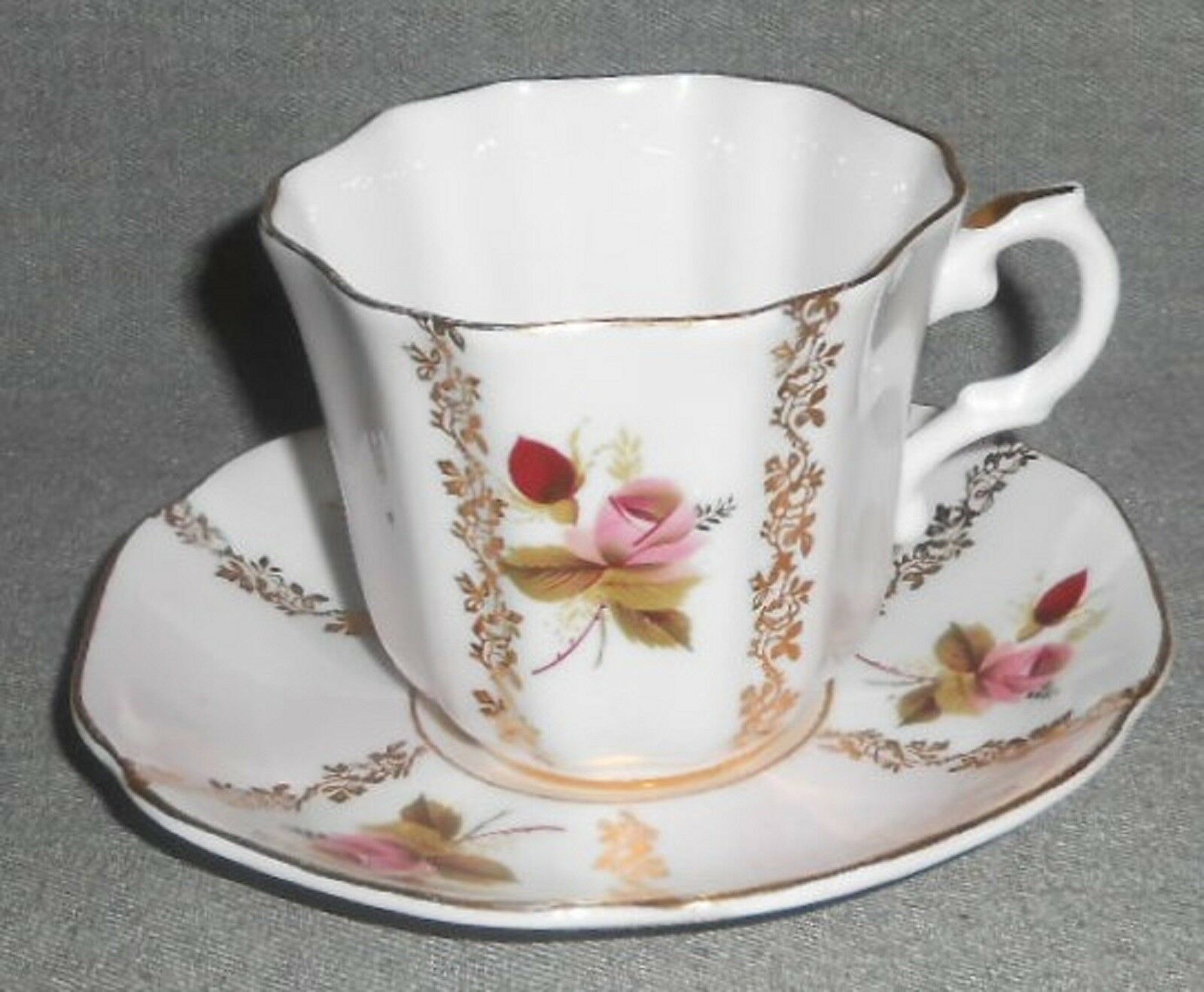 Primary image for 1950s/60s Royal Grafton PINK / RED ROSES MOTIF Bone China CUP SAUCER SET England