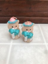 2&quot; tall novelty candle Peach Kittens with turquoise bows holding gifts - £7.01 GBP