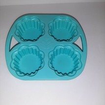 Fisher Price Fun w/Food Family Cupcake Muffin Tin Tray Aqua Vintage #6502 - $8.91