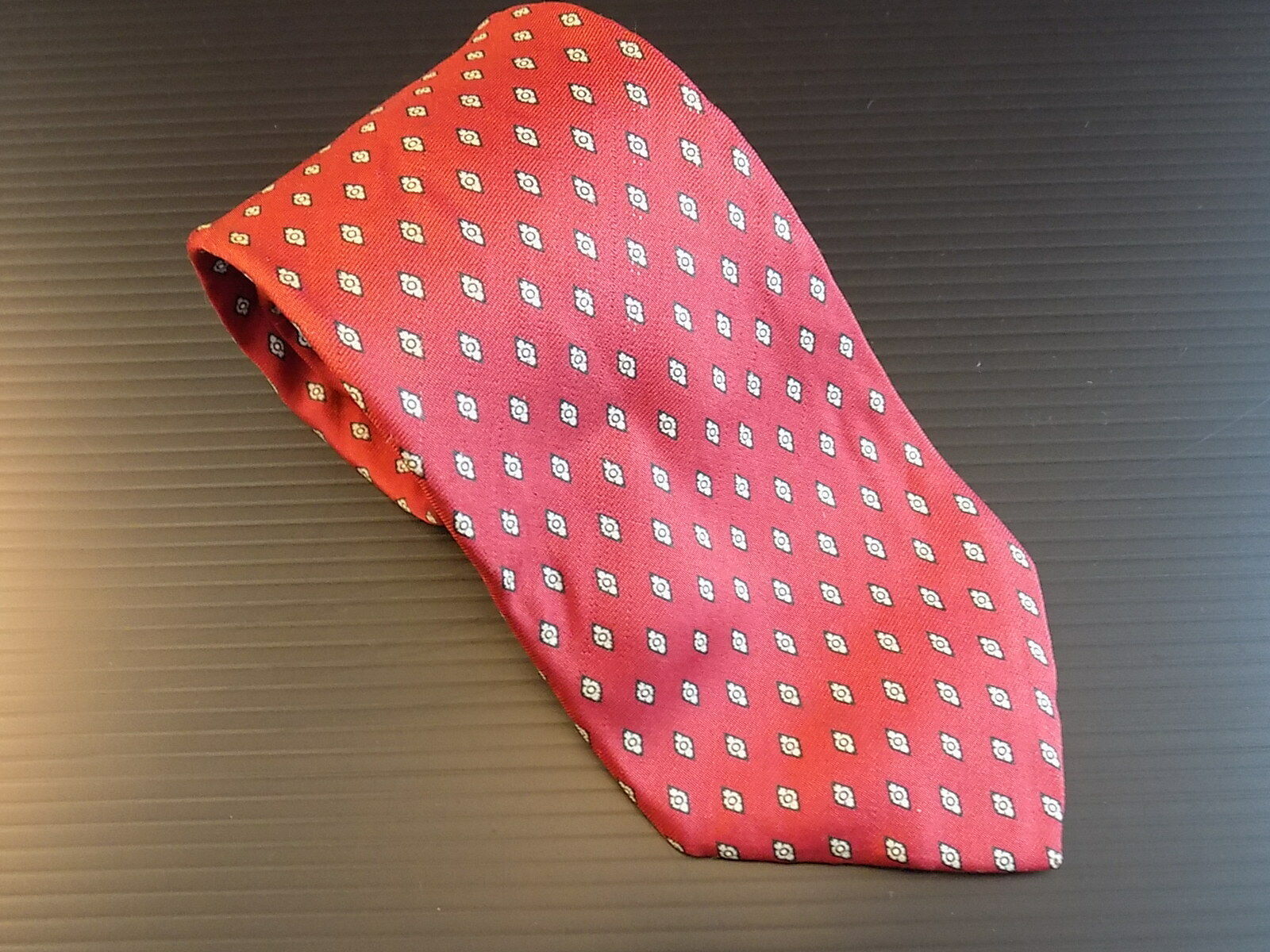 Vintage MENS SILK NECK TIE DAMON Imported Italian Silk Edward&quot;s - $4.94