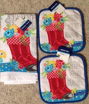 Tea Towel and Pot Holders Set of 3 Red Rubber Boots Flowers She Shed New W/tags - £9.89 GBP