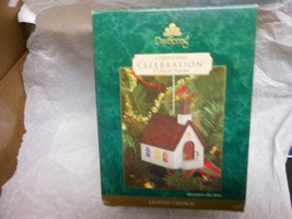 Dayspring &quot;Lighted Church&quot; 2004 Light Ornament NEW OTHER - $277.81 MXN