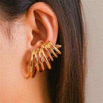 Fashion Ear Clips Alloy HOLLOW-OUT Circle Fashion Women Earrings - Golden - $9.99
