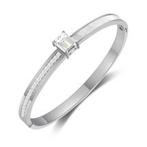 Bracelet Accessory Design High Grade Love Titanium Steel Bracelet For Women - £24.09 GBP