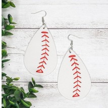 Pitch Please Baseball Teardrop Earrings - €11,95 EUR