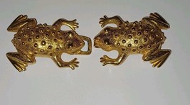Vintage Dotty Smith Gold Tone Metal Kissing Frog Toad Belt Buckle - $30.00