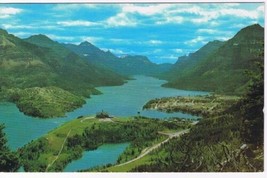 Alberta Postcard Waterton Lakes Prince of Wales Hotel - £2.34 GBP