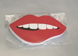 CHANEL GWP LIPS SHAPED NOTE PAD / NEW - £18.42 GBP