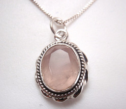 Faceted Rose Quartz Oval 925 Sterling Silver Necklace w Rope Style Perimeter - £14.34 GBP
