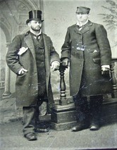 19c Antique Rich Man Top Hat And Valet Driver Occupational Tintype Photo - £27.62 GBP