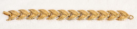 Vintage Coro Signed Gold Tone Leaf Bracelet - £19.33 GBP